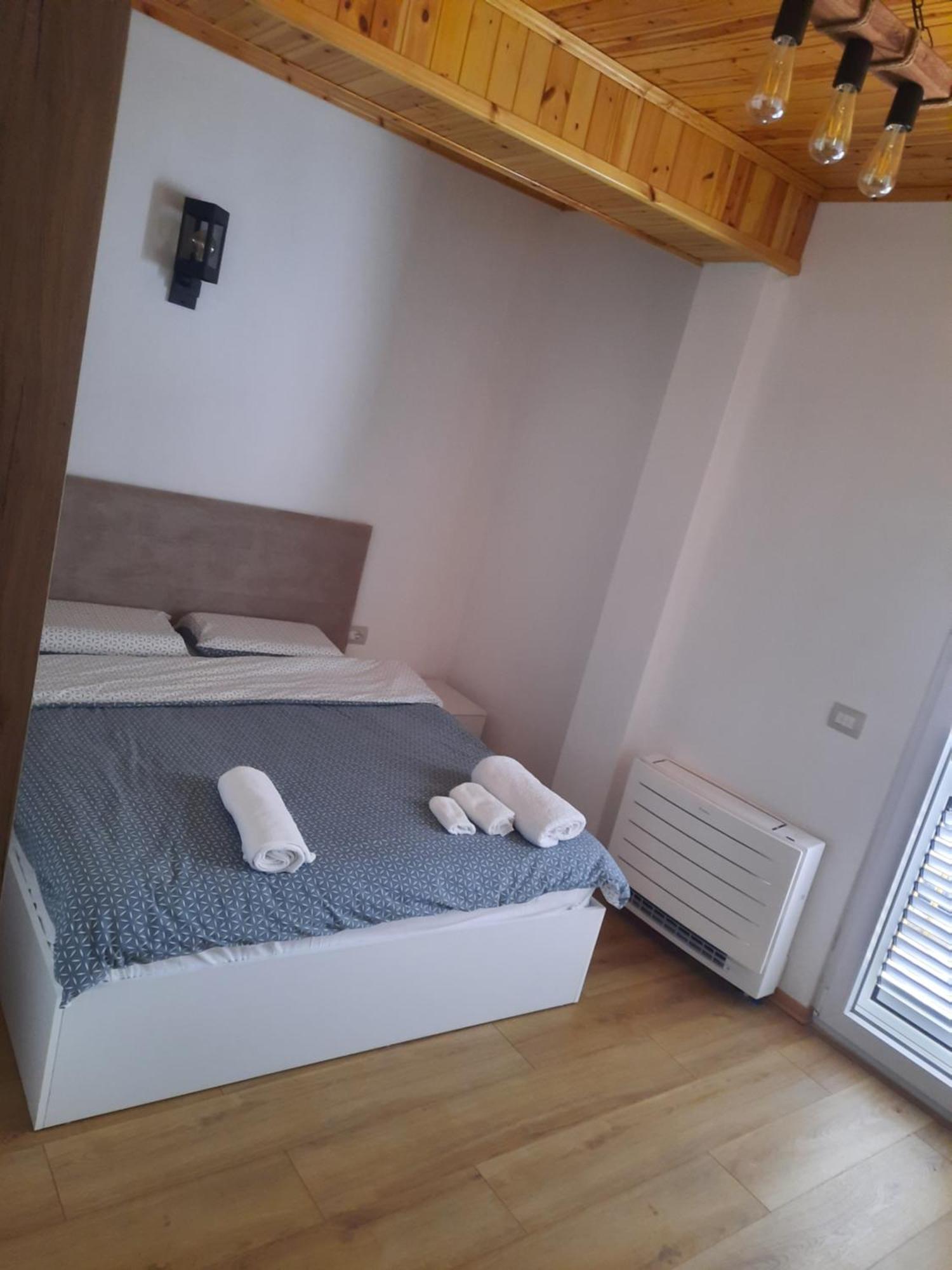 Villa Bujtina Lugina E Vjoses Përmet Exterior foto